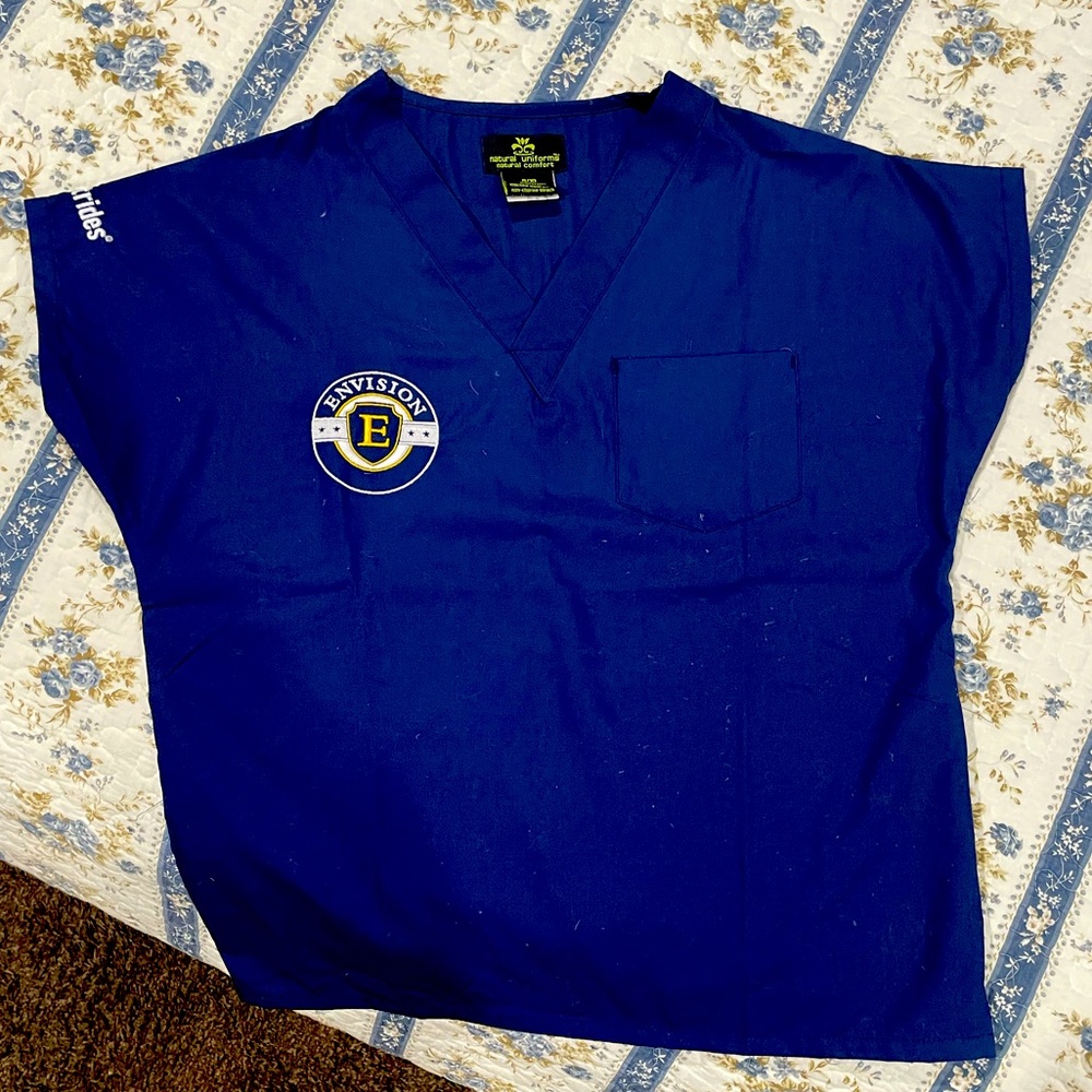 Envision World Stride - size 8/10 blue - scrub shirt